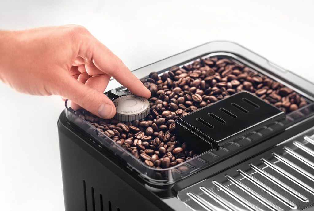 Delonghi - Eletta Explore Hot & Cold Bean to Cup Coffee Mach - ECAM450.65.S